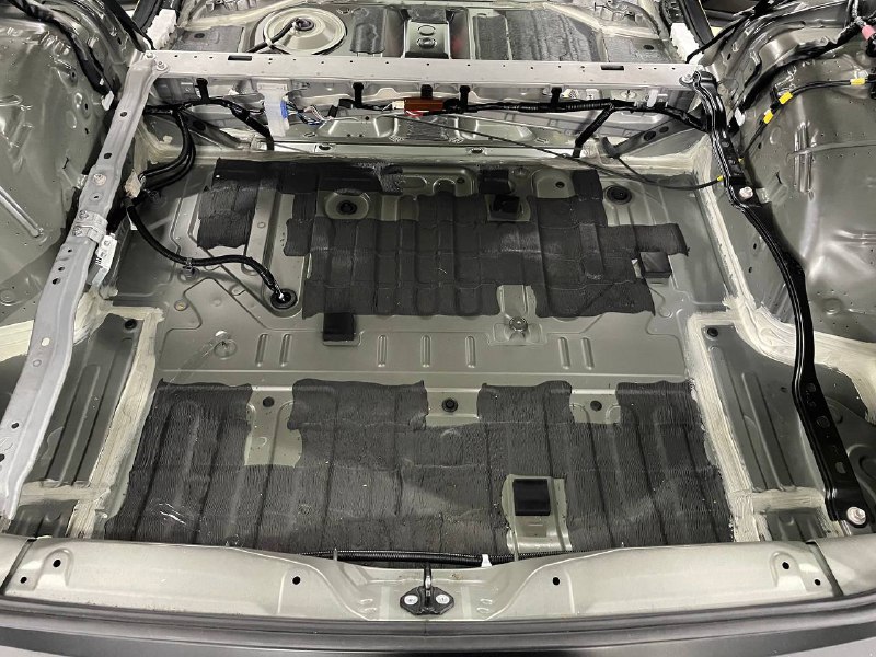 Багажник завод Lexus NX